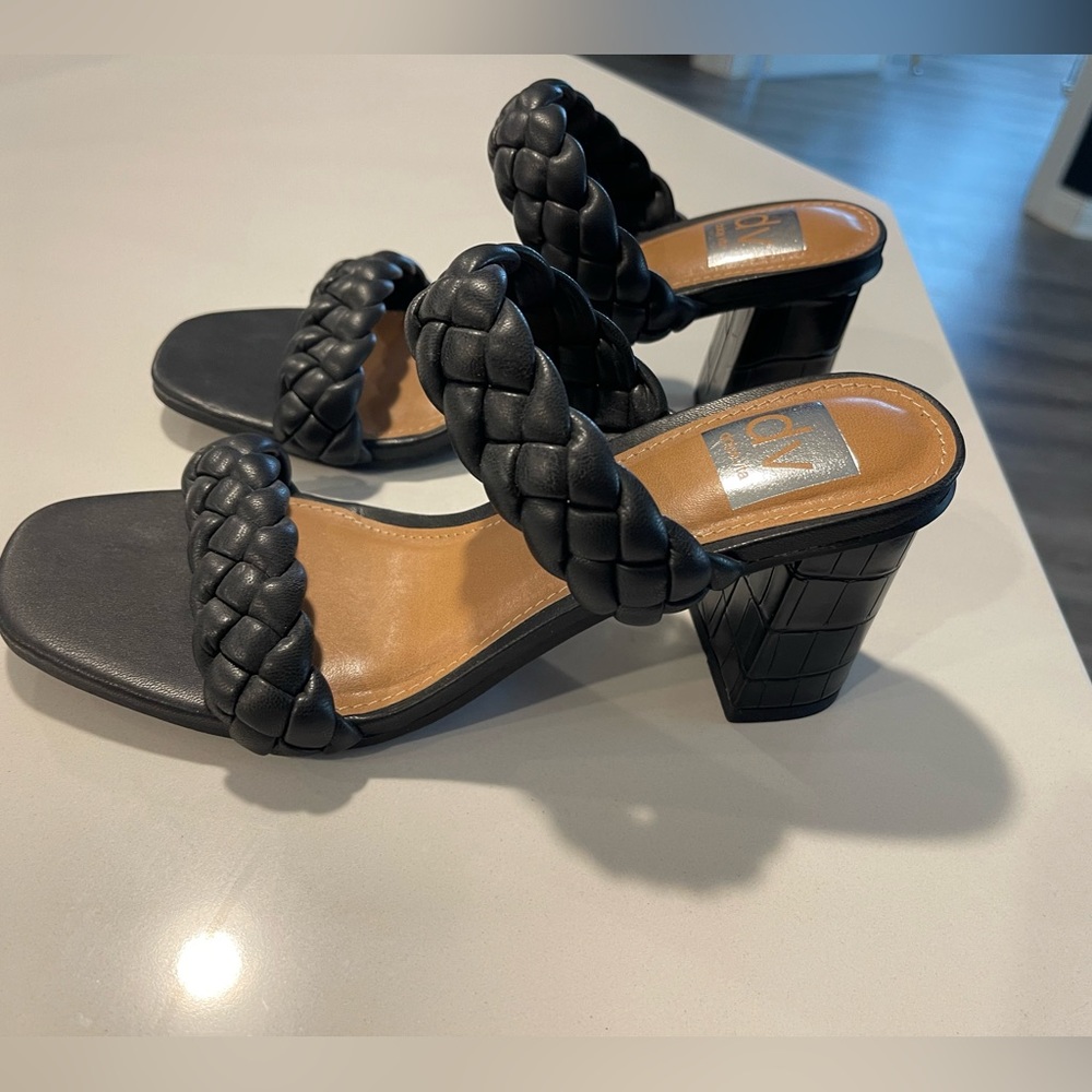 DV by Dolce Vita Size 8 Black Block Heels with Braided Straps - Picture 5 of 7
